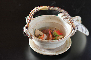 松茸の土瓶蒸し